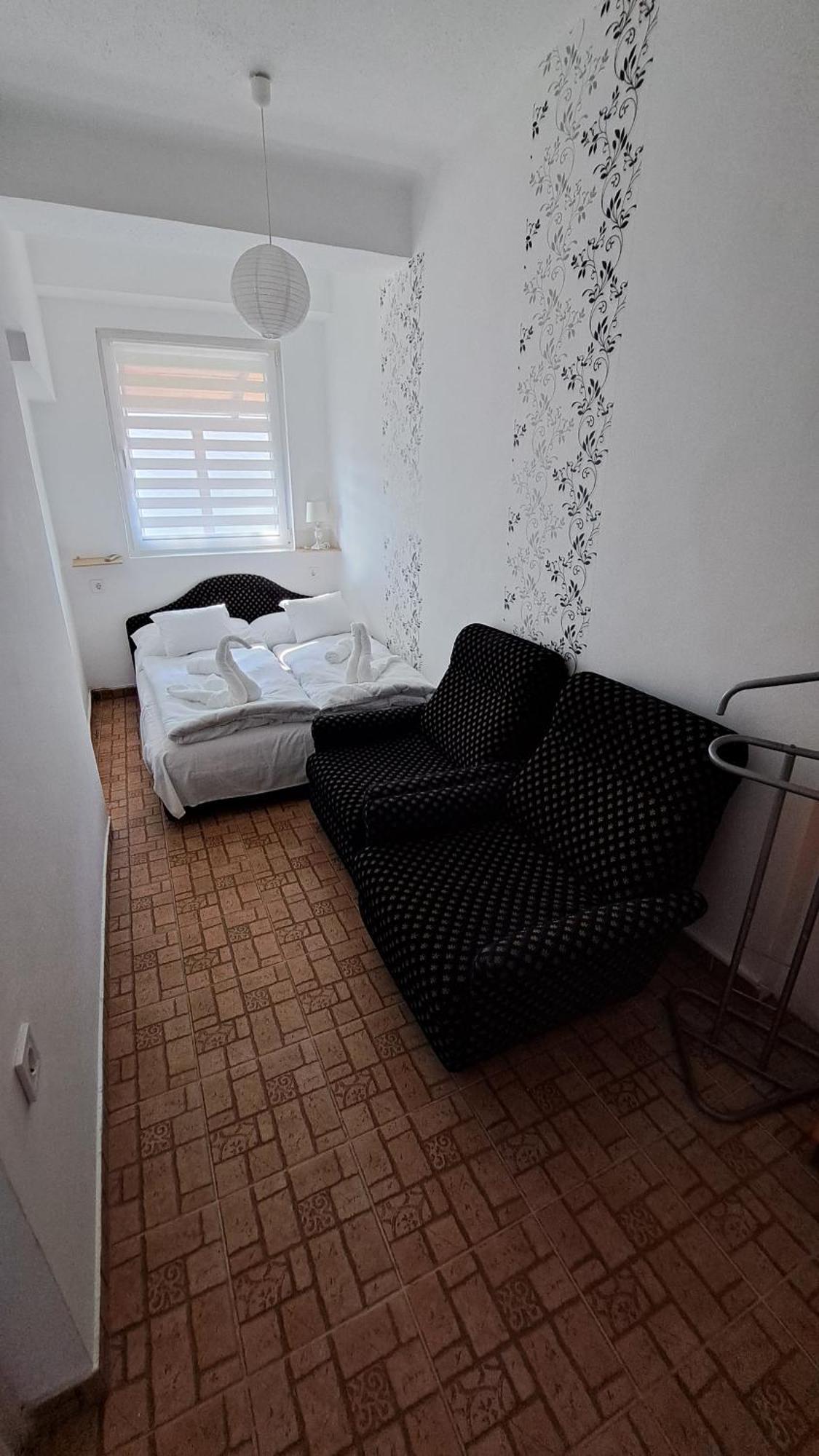 Marabella Apartmanok ไฮจ์ดุสโซบอสโล ภายนอก รูปภาพ