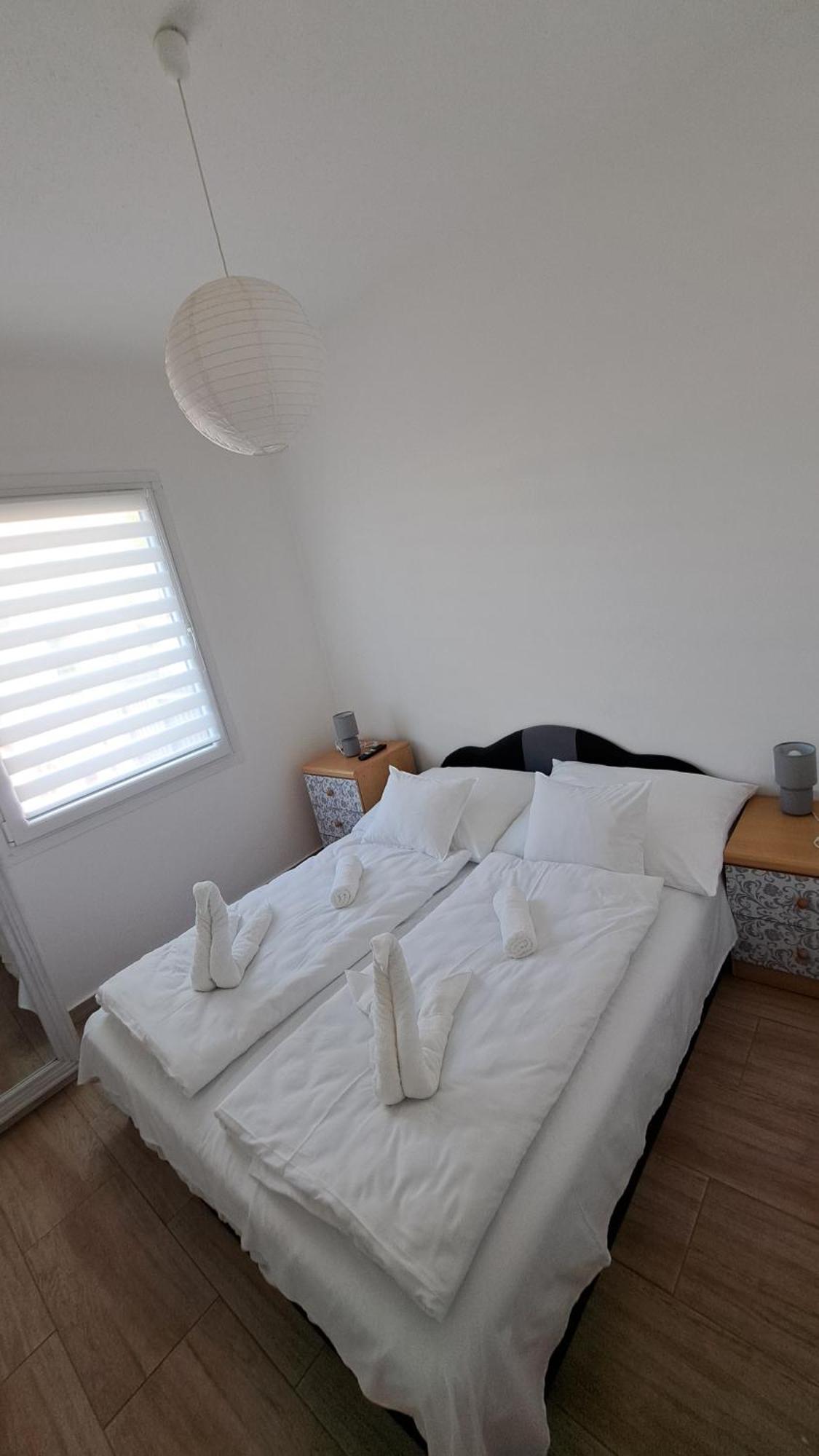 Marabella Apartmanok ไฮจ์ดุสโซบอสโล ภายนอก รูปภาพ